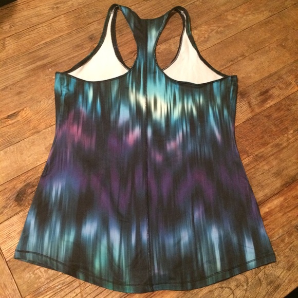 Workout Tank Bundle: medium - Picture 3 of 9